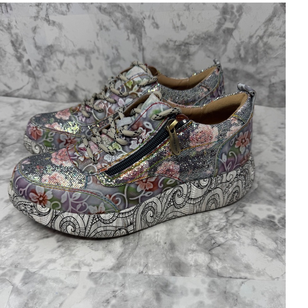 L'Artiste by Spring Step Floral Leather Platform Sneakers Grey Multi Size 38